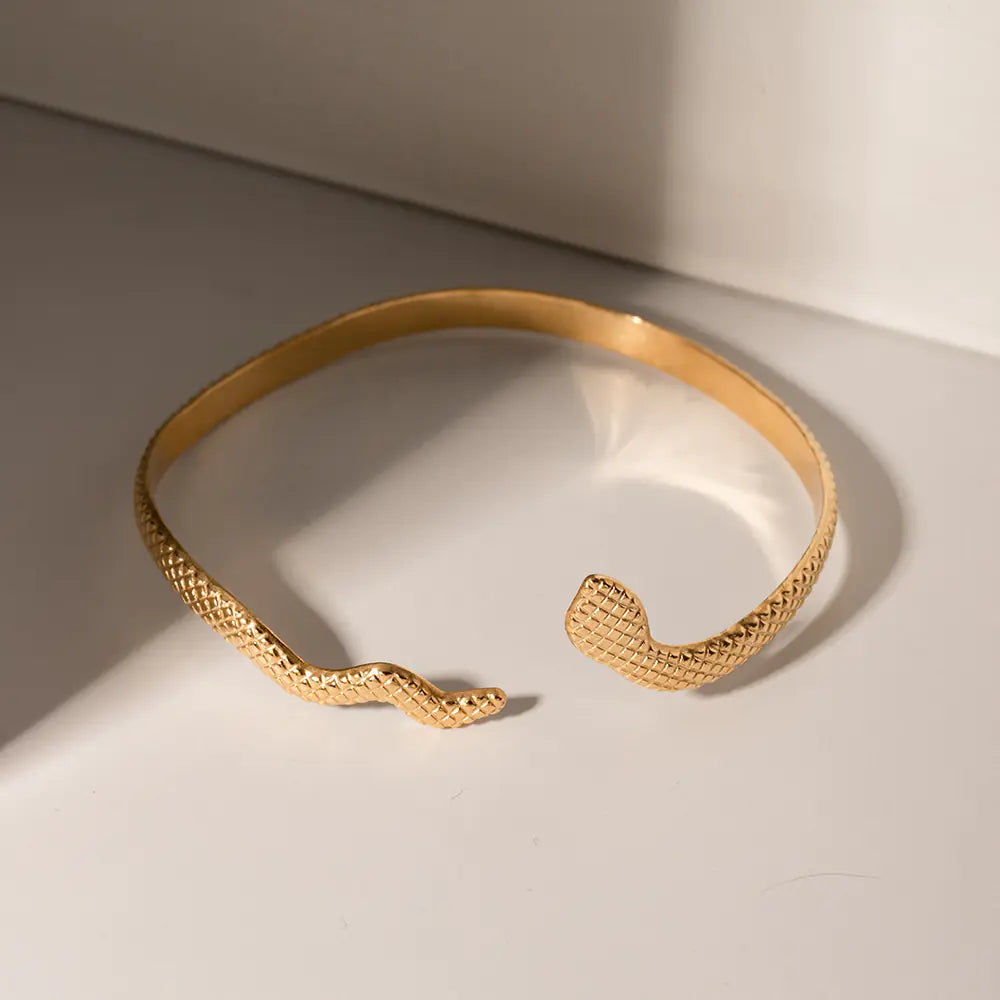 18K Gold Plated Stainless Steel Snake Design Bangle