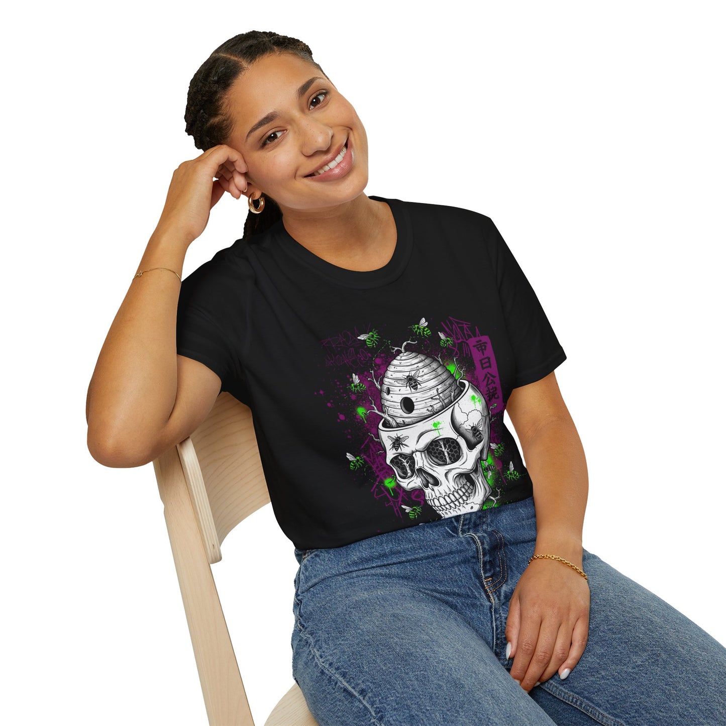 Bt1Y Hive Mind Graphic Tee