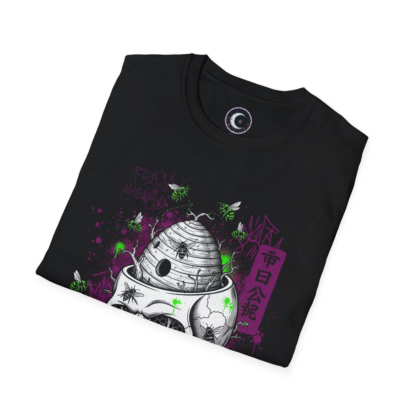 Bt1Y Hive Mind Graphic Tee