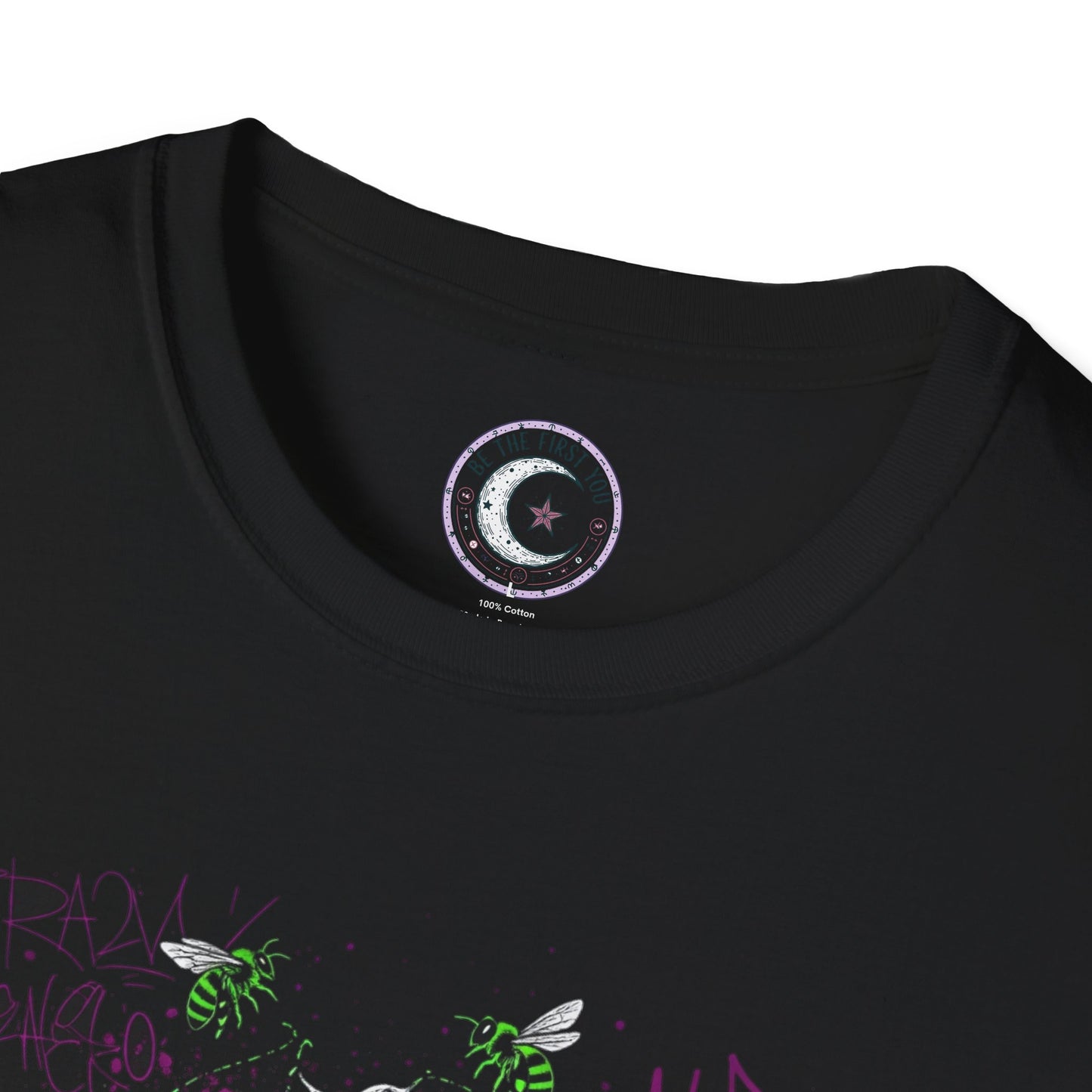Bt1Y Hive Mind Graphic Tee