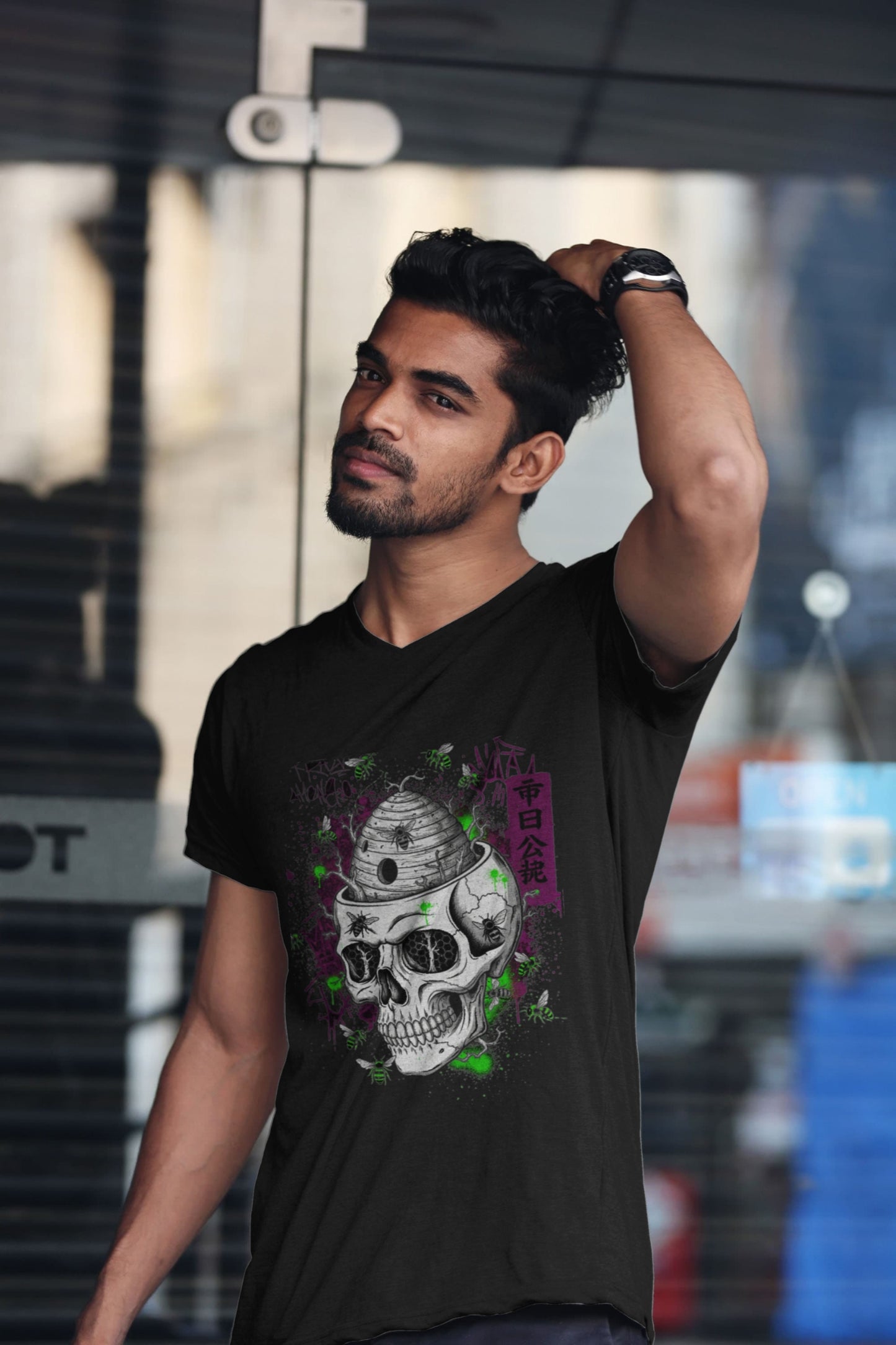 Bt1Y Hive Mind Graphic Tee